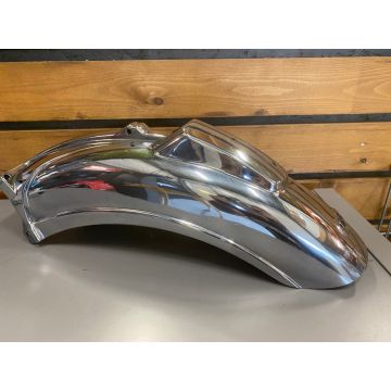 Achterspatbord Zundapp laten polijsten Achterspatbord Zundapp laten polijsten